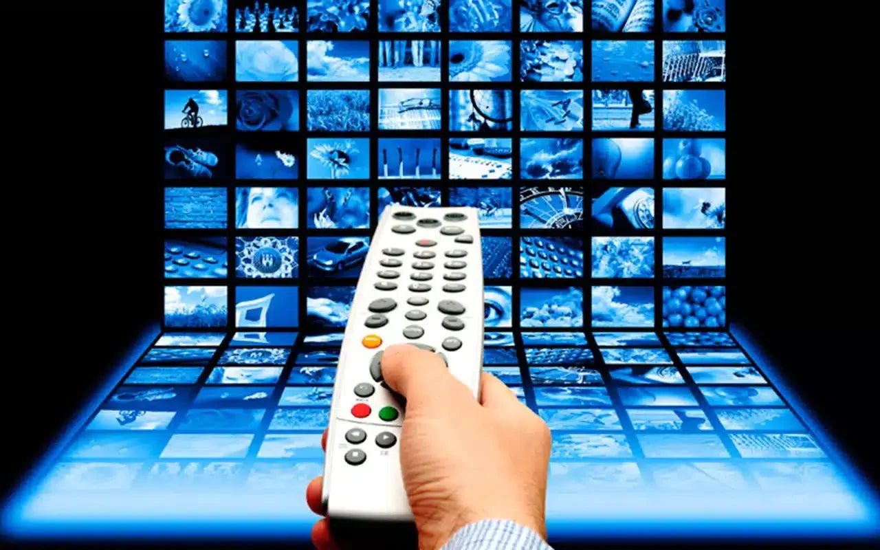 Rischi IPTV e pezzotto, pericoli legati all’uso di servizi pirata.