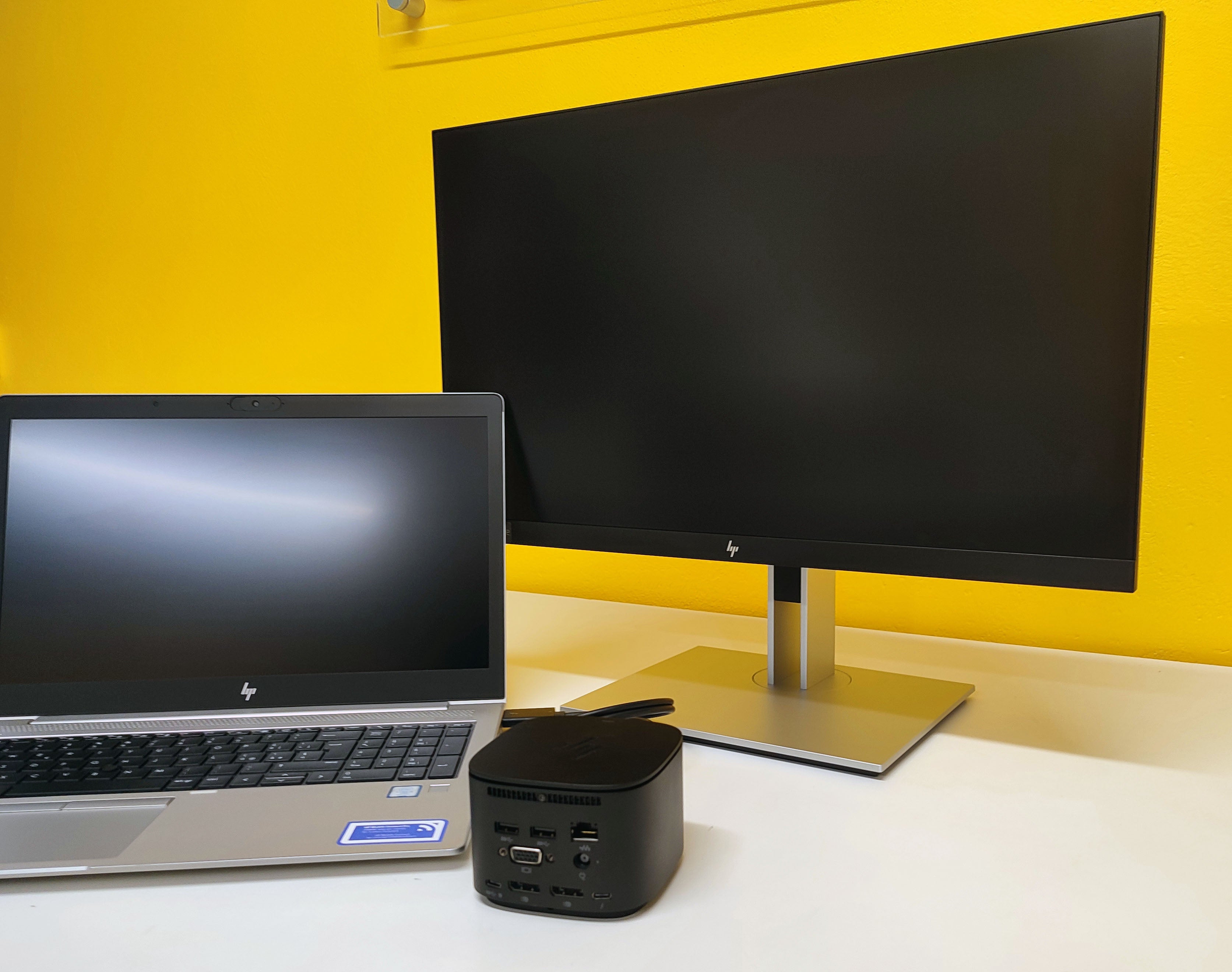 Bundle HP EliteBook 850 G6 15.6" | Intel Core i5 8Gen | SSD 512GB | Ram 16GB | Windows 11 Pro + HP E24G4 24" FullHD Monitor + Thunderbolt Dock 230W G2 hsn-ix01 Docking Station 