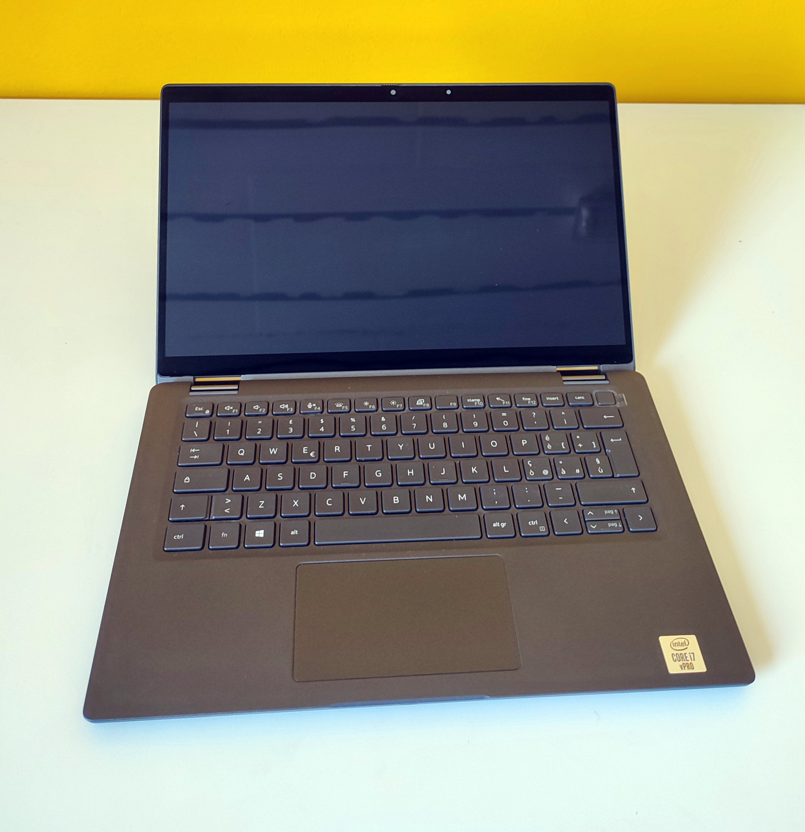 DELL Latitude 7310 Notebook 2-1 Convertibile 13.3" FullHD Touch Screen | Intel Core i5-10310 | Ram 16GB | SSD NVMe 512GB | WiFi Bluetooth Windows 11 Pro