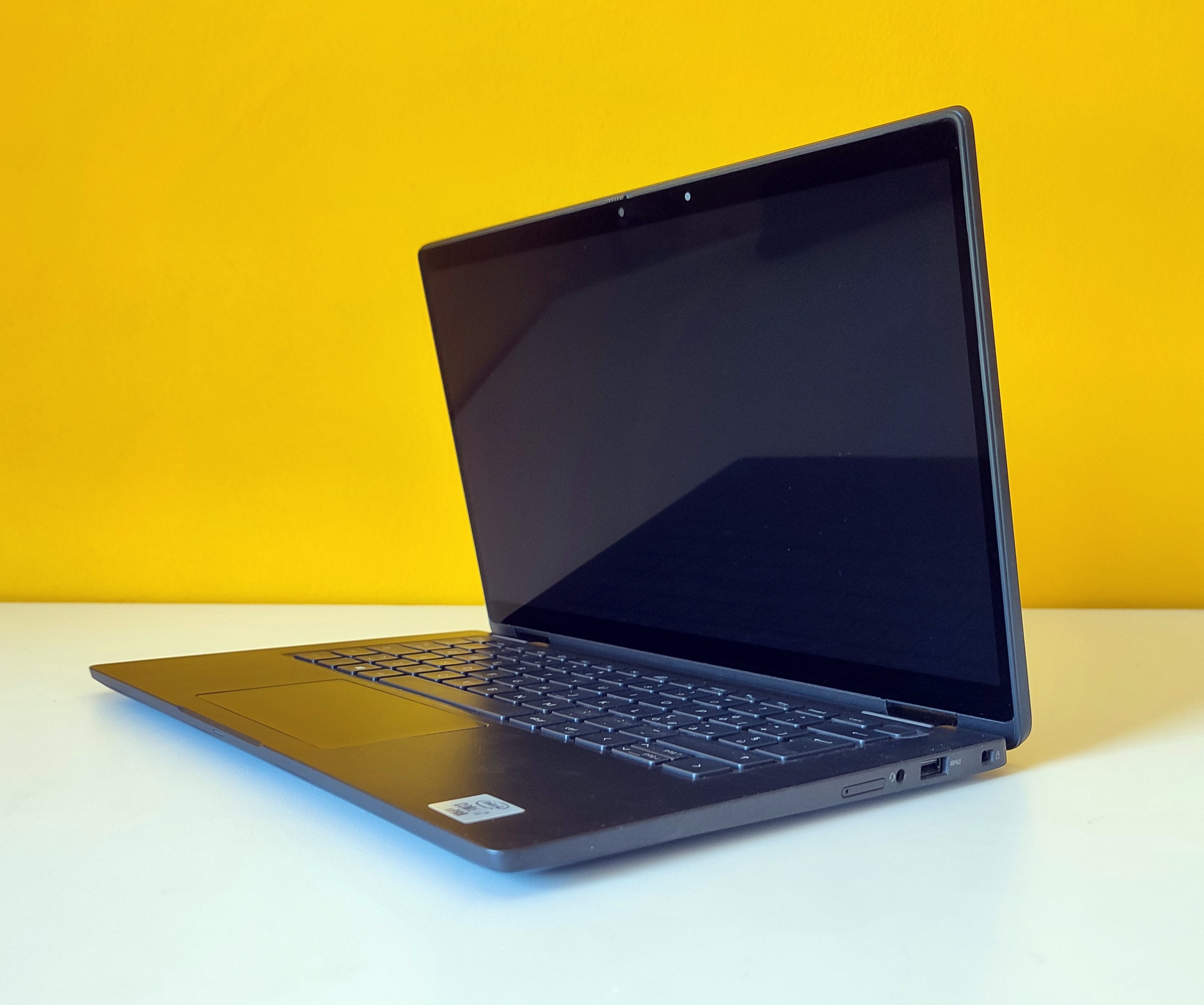 DELL Latitude 7310 Notebook 2-1 Convertibile 13.3" FullHD Touch Screen | Intel Core i5-10310 | Ram 16GB | SSD NVMe 512GB | WiFi Bluetooth Windows 11 Pro