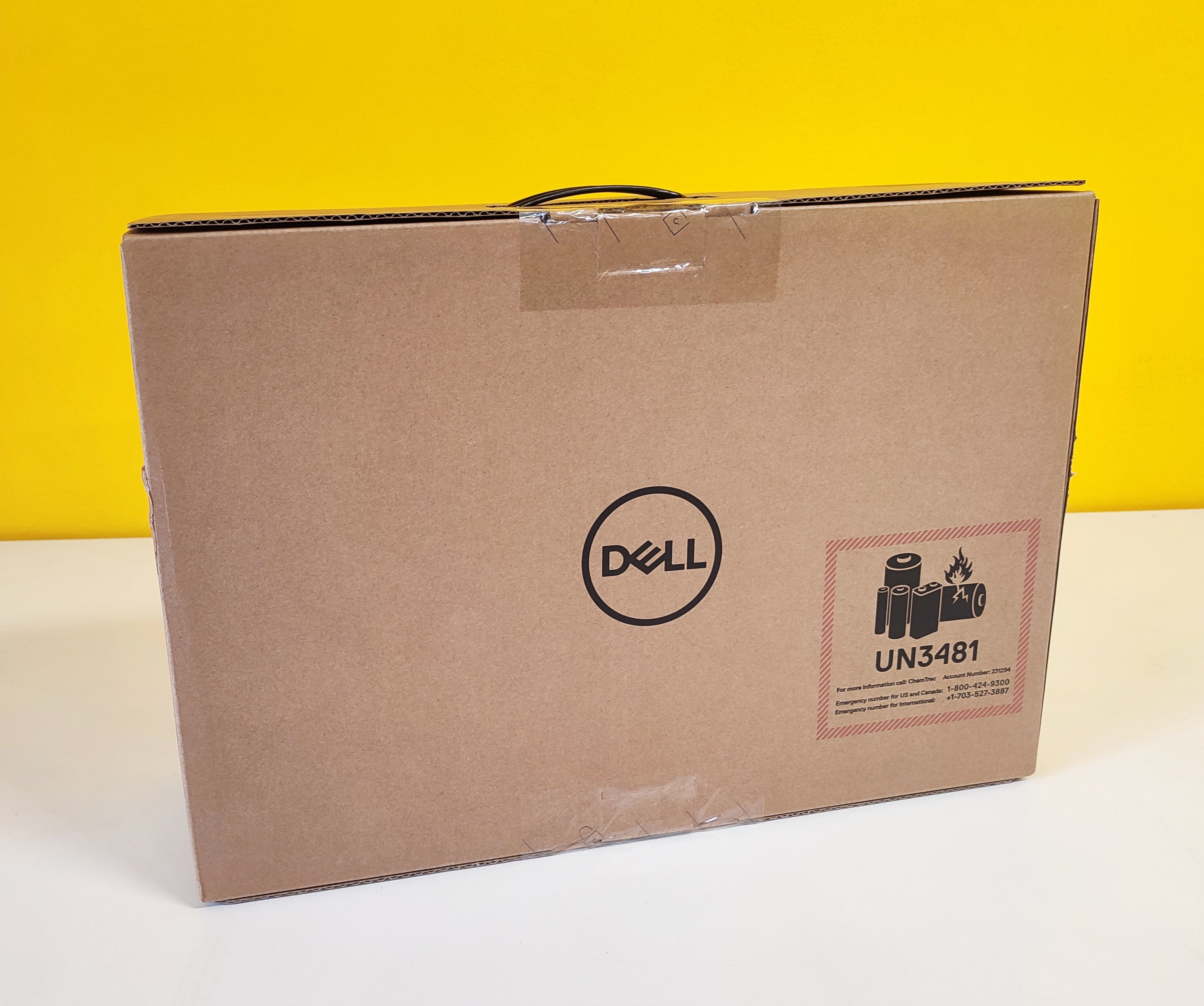 Dell XPS 9730 17"  | Intel Core i9-13900H | 64GB RAM | 1TB SSD | Nvidia RTX 4080 | Windows 11 Prodotto NUOVO