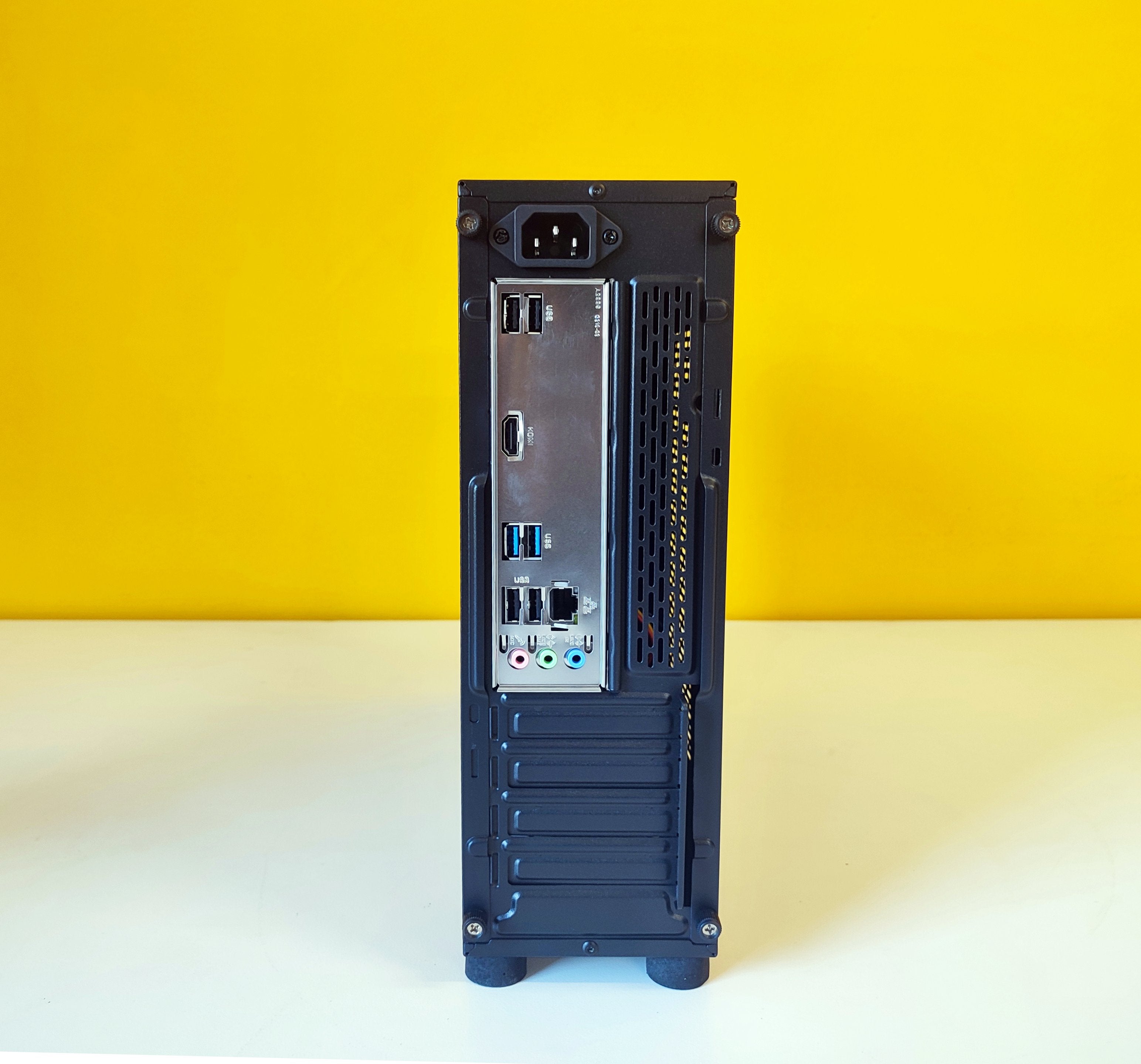PC Assembled Computers Parts | Intel Core i7-14700 | Ram 32GB RAM | SSD 2TB | FreeDOS NEW Product 