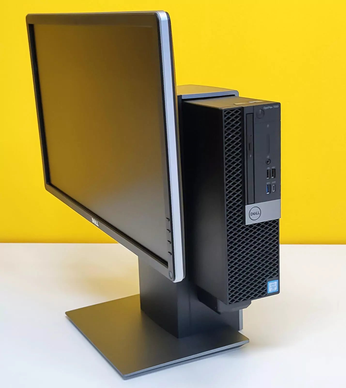All In One DELL OptiPlex 7060 Desktop SFF PC | Intel Core i5-8500 3Ghz | Windows 11 Pro + Monitor Dell P2314H FullHD con Stand OSS17