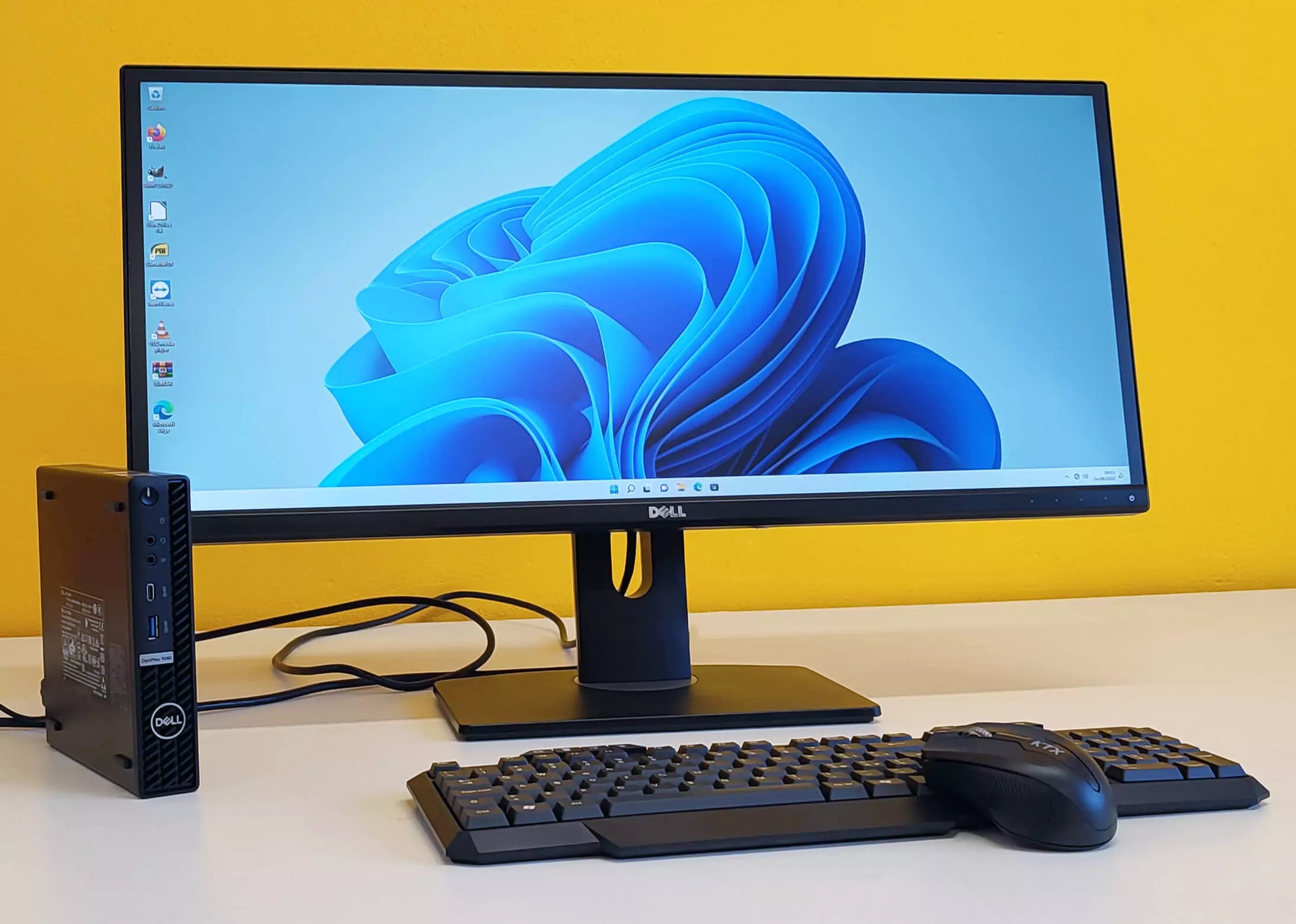 DELL OptiPlex 7080 MFF Mini-PC-Paket | Intel i5-10500T 6Kerne | RAM 16 GB | SSD 512 GB | Windows 11 Pro Monitor DELL UltraSharp U2913WM LED IPS 29″ 2560×1080 Pixel FullHD 21:9 Kabelloses Maus- und Tastatur-Kit